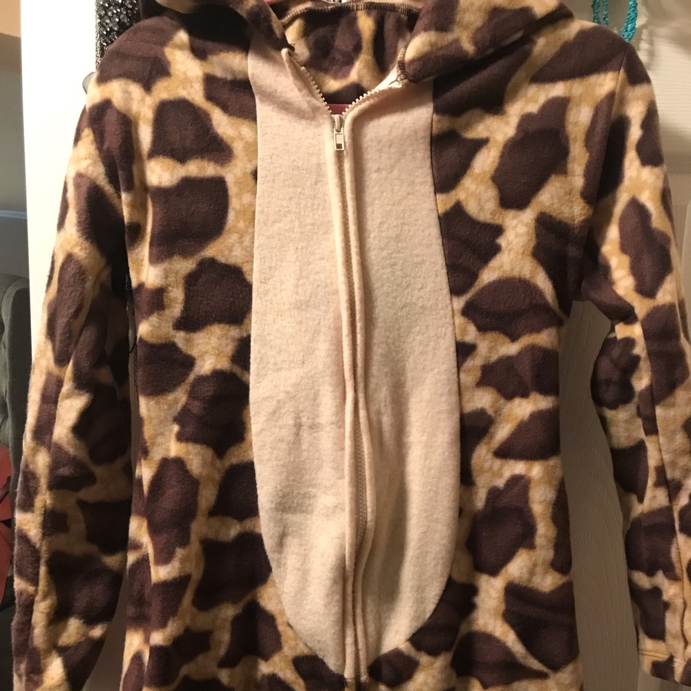 Women’s giraffe costume